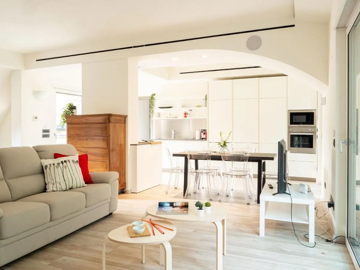 Apartmán The Best Rent - Attic With Terrace In Milan Downtown Itálie