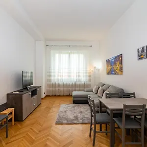 Vittoria 2 Apartamento