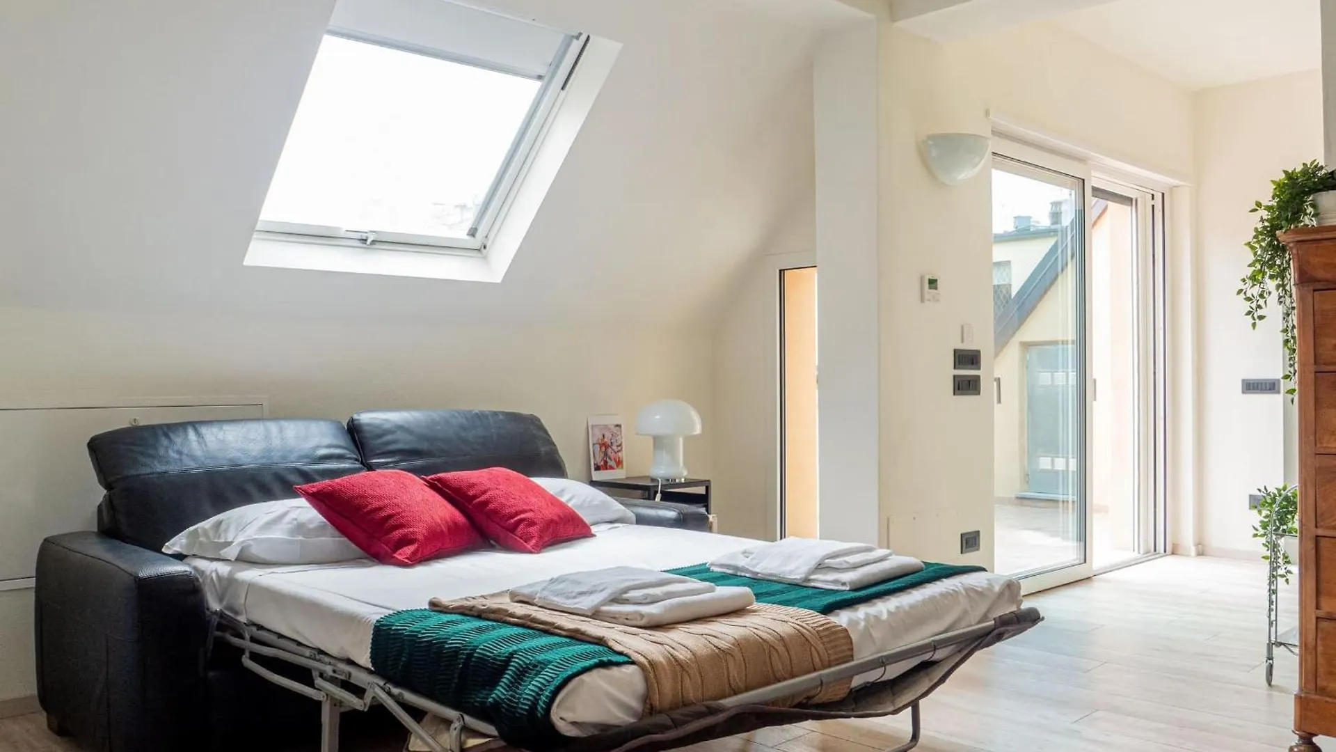 Apartamento The Best Rent - Attic With Terrace In Milan Downtown
