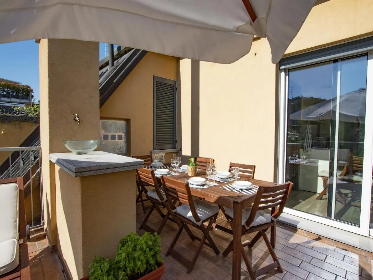 The Best Rent - Attic With Terrace In Milan Downtown Apartment