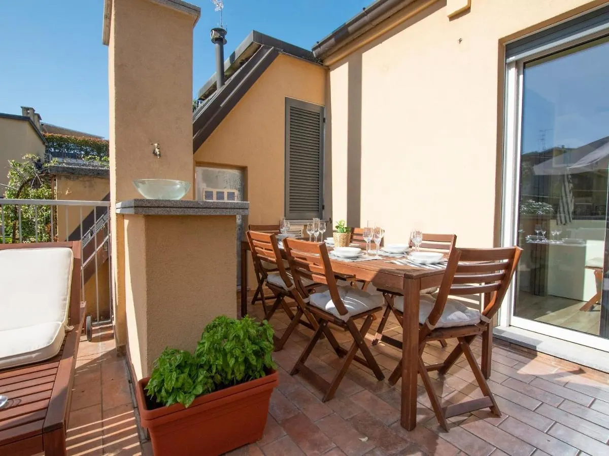 Apartamento The Best Rent - Attic With Terrace In Milan Downtown