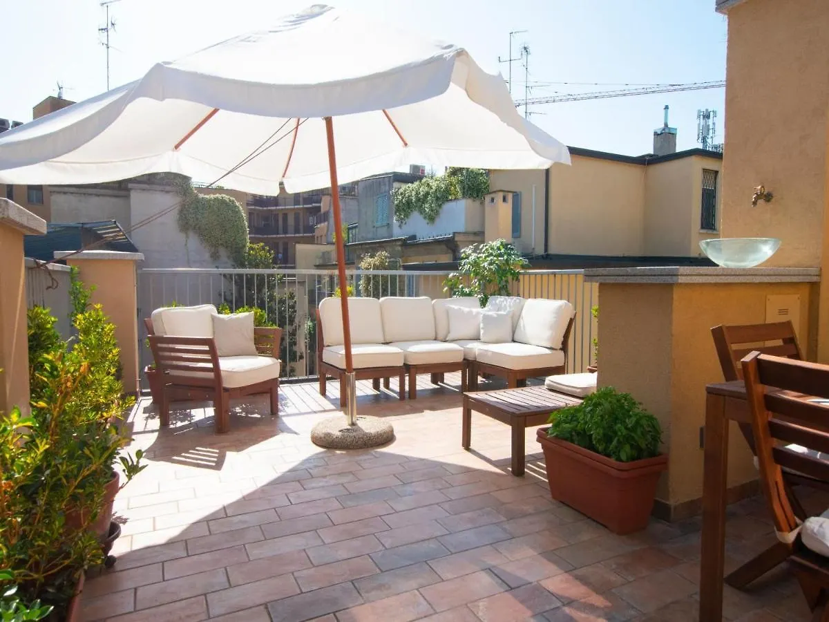 Apartamento The Best Rent - Attic With Terrace In Milan Downtown
